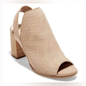 Like new Cole Haan Calista sling back suede perforated open toe sandals size 7.5